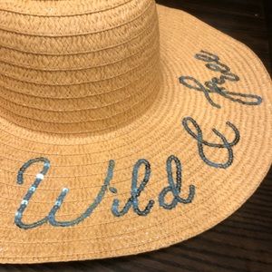 Wild & Free 🏖 Super fun beach hat 👒 NWT